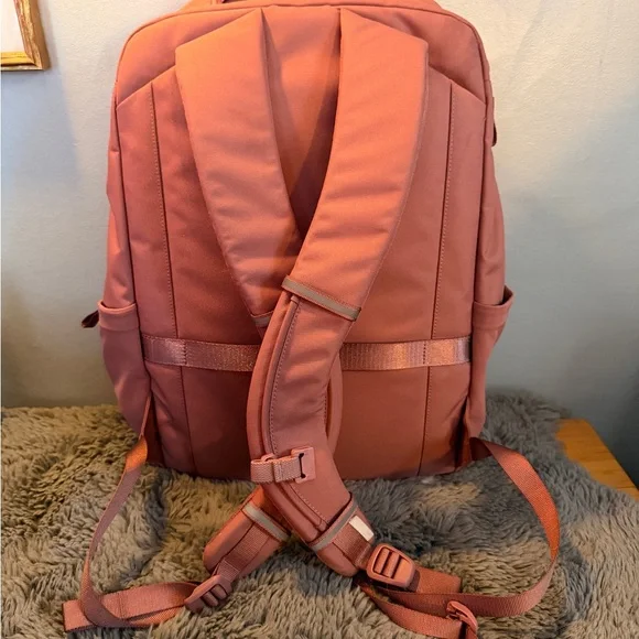 lululemon athletica Coral Pink Everyday Backpack - Picture 2 of 2